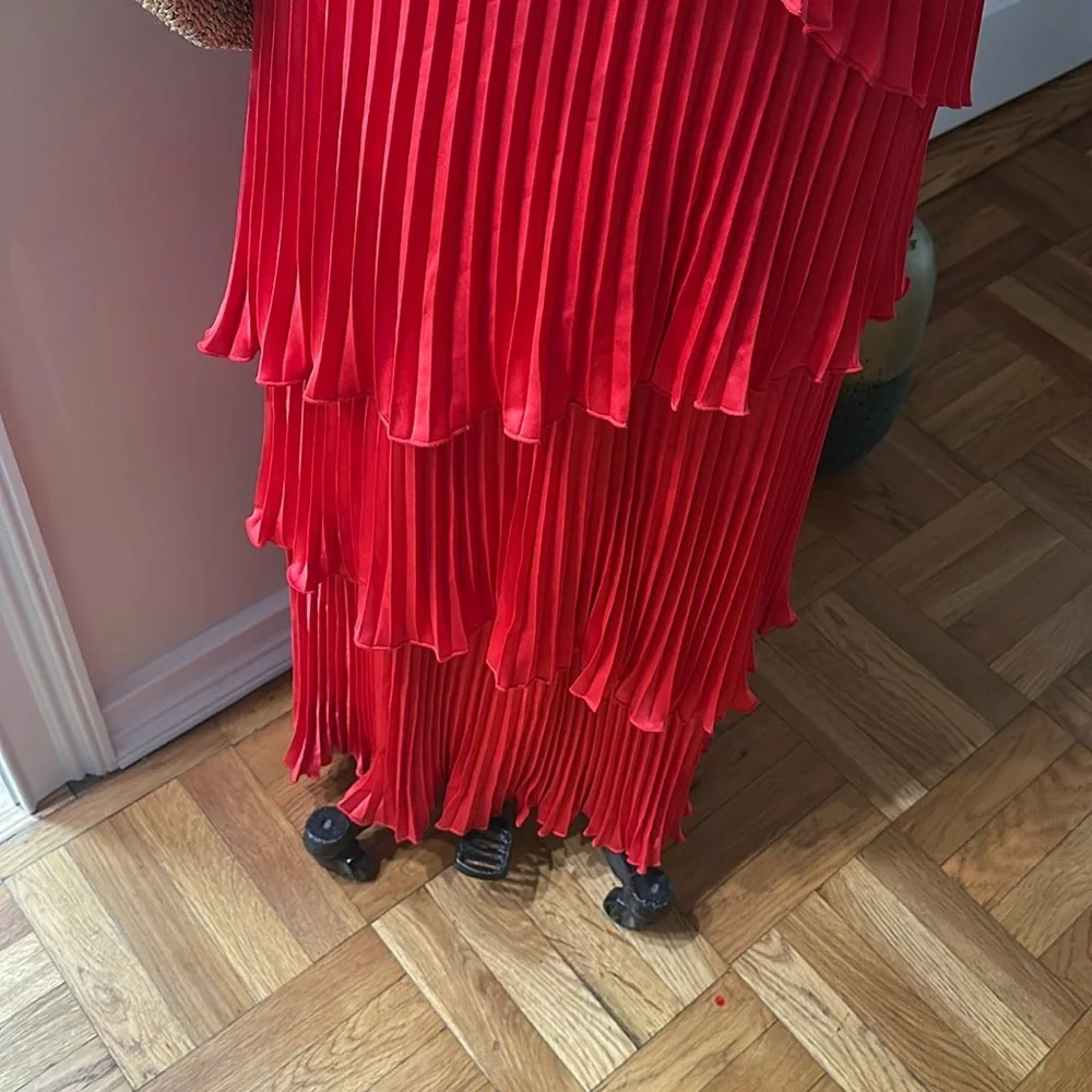 Abercrombie & Fitch The A&F Giselle Pleated Tiered Maxi Dress Red Satin